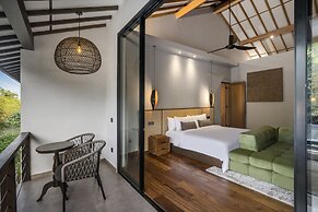 Villa Sessun by Alfred in Bali
