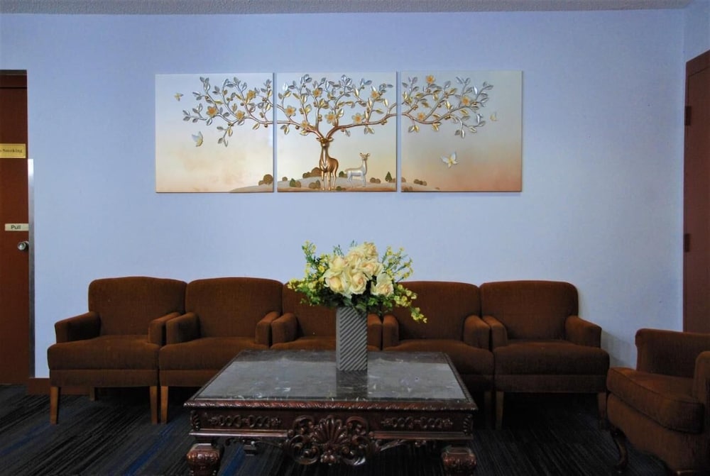 Country Garden Inn