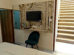Hotel LR Delite Inn