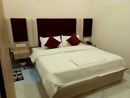Hotel LR Delite Inn