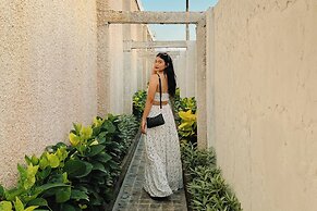 Eaze Villas