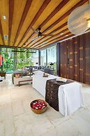 Eaze Villas
