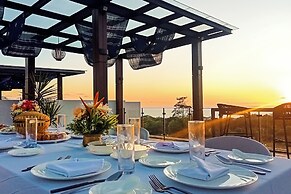 Eaze Villas