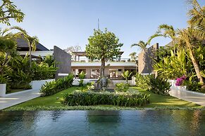 Eaze Villas