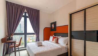 Neu Suites Residence, Embassy Row