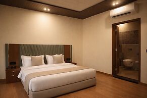 Riverline Gold Resort