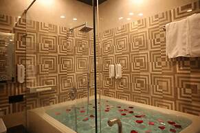 Riverline Gold Resort
