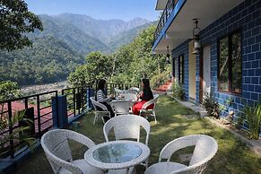 Riverline Gold Resort