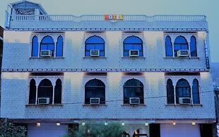Hotel White Palace