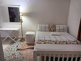 Lux Suites La Vida Startup Apartment