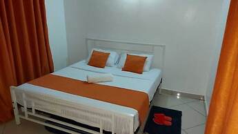 Lux Suites La Vida Startup Apartment