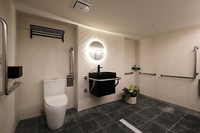 WE2 HOTEL