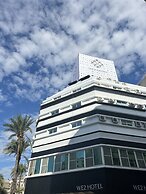 WE2 HOTEL
