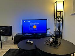 Birmingham/solihull 1-bed Apt, Sleeps 3 w/ Parking