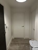 Birmingham/solihull 1-bed Apt, Sleeps 3 w/ Parking