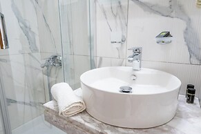 Milonas House Apartments