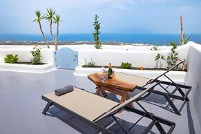 Sun Angelos Oia - Luxury Cave Suites