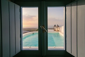 Sun Angelos Oia - Luxury Cave Suites