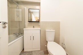 Modern 2bedroom Flat Freeparking