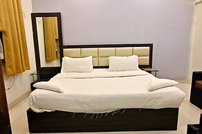 Hotel Golden Sky