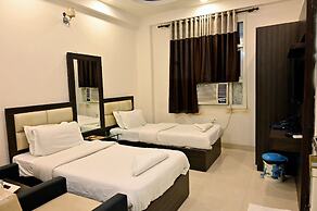 Hotel Golden Sky