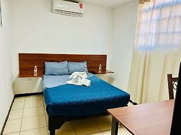 Hotel Andrews Express