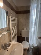 Hotel Rose City