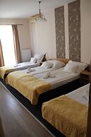 Hotel Rose City