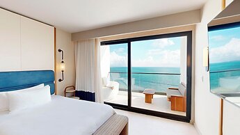 AVA Resort Cancun - All Inclusive