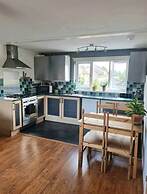 Stunning 2-bed House in Weston-super-mare