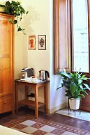 Cataneasy Rooms