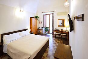 Cataneasy Rooms