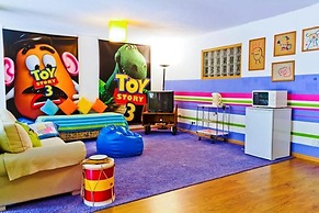 Coloured Studio
