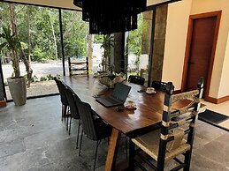 Talulah Living