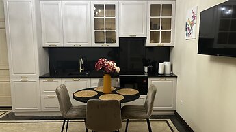 Royale Estates