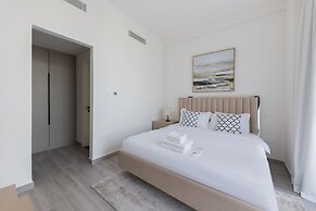 Fresh And Quiet 1BR at Noor 4 Tower