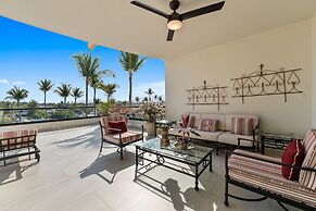Grand Marina Villas