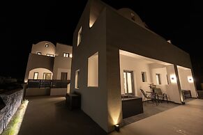 Nastram Suites Oia