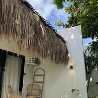 Bahandi Hotel
