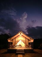 REDBERRY'S LUXURY STAY