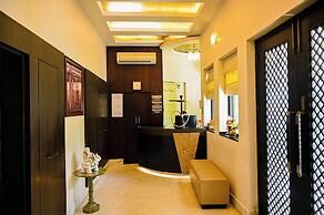 Hotel Cresent Near Assi Ghat
