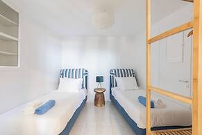 MYKONOS LAGOM
