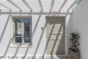 MYKONOS LAGOM