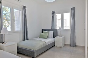 Phaedrus Living: Luxury Residence Faneromeni