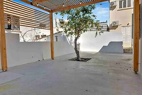 Phaedrus Living: Luxury Residence Faneromeni