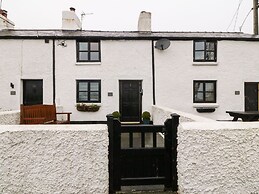 White Lilac Cottage