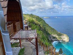Suwehan Beach Cliff House