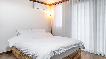 Geoje Blueberry Pet Pension