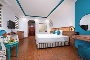 Paracel Beach Hotel