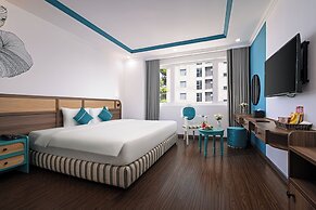 Paracel Beach Hotel